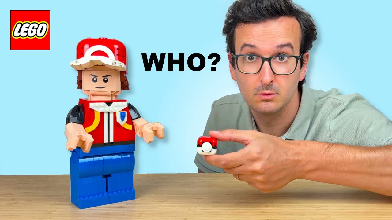 LEGO Red Upscaled Minifigure (REVIEW)