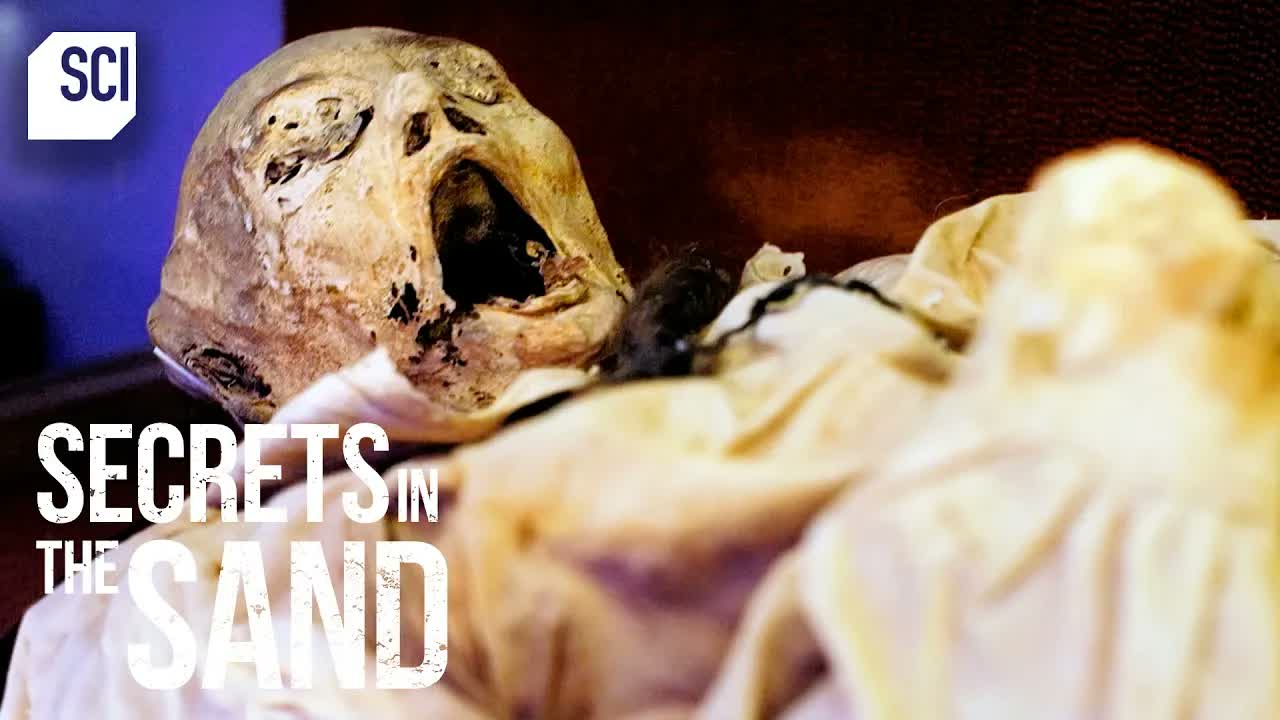 SCREAMING Corpse Found in the Valley of the Kings! | Secrets in the Sand | Science Channel