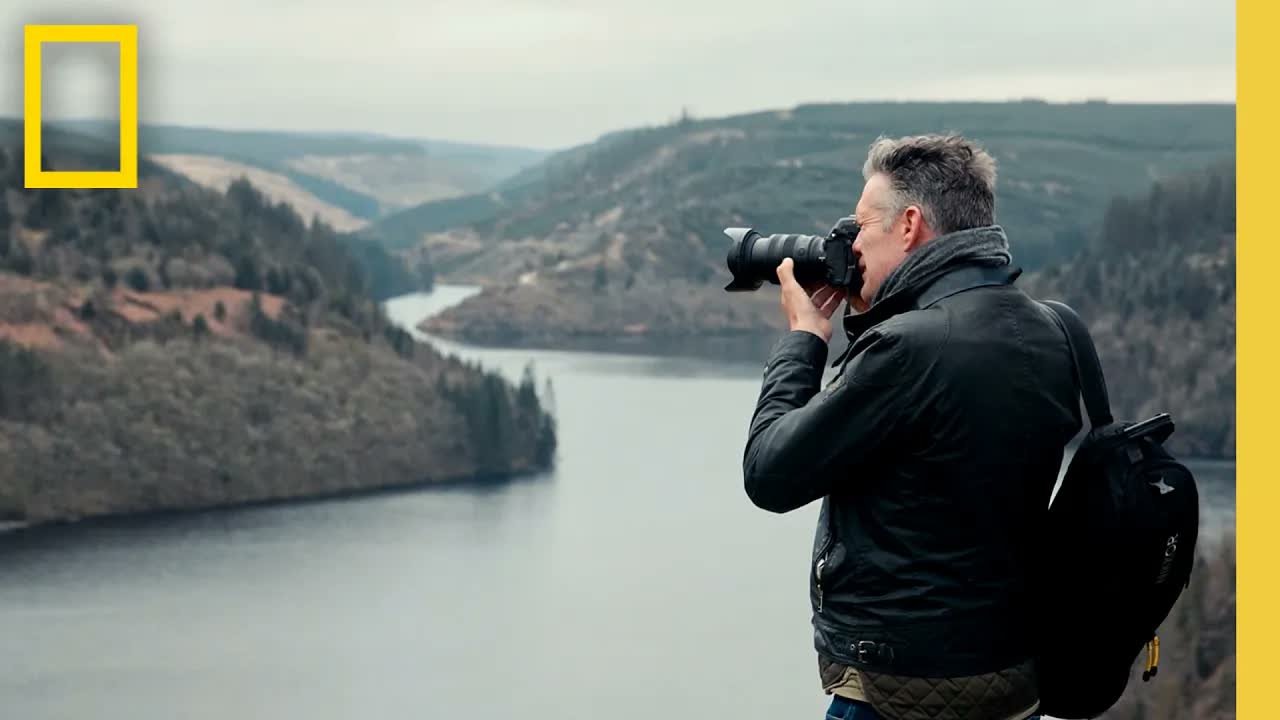 On the Road With a Wildlife Photographer and His Son | National Geographic