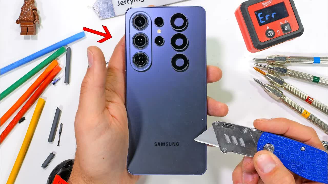 They didn't mention this... - S26 Ultra Durability Test