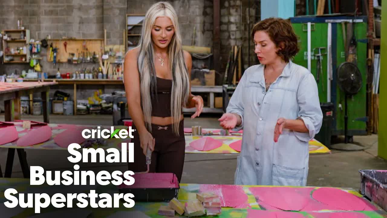Tiffany Stratton paints a Mardi Gras float: Small Business Superstars