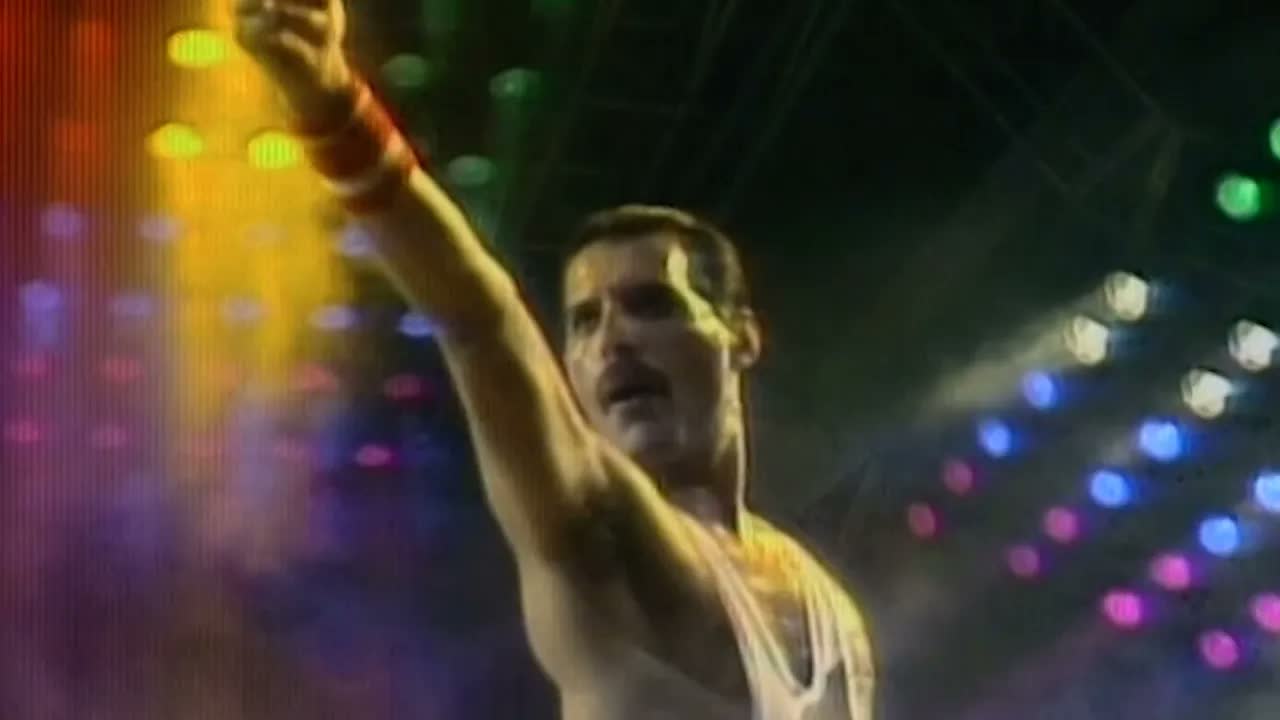 Queen - Now I'm Here (Live in Rio 1985)
